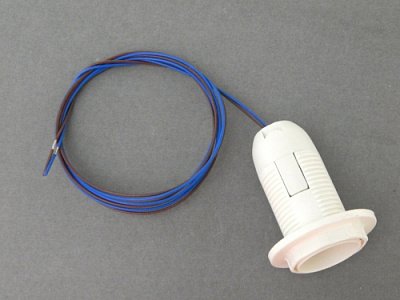 Патрон E14 UNIVERSAL пластик белый с кольцом и проводами 400мм купить Патроны