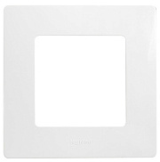 купить Рамка 1 постовая Legrand Etika 672501 Белый Legrand Etika Рамки