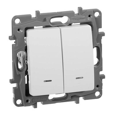 Выключатель 2 клавишный с подсветкой Legrand Etika 672204 Белый купить Legrand Etika