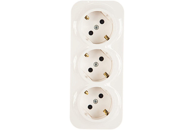 Розетка 3-постовая со шторками з/к Legrand Quteo 782218 Белый купить Legrand QUTEO/PLEXO накладные