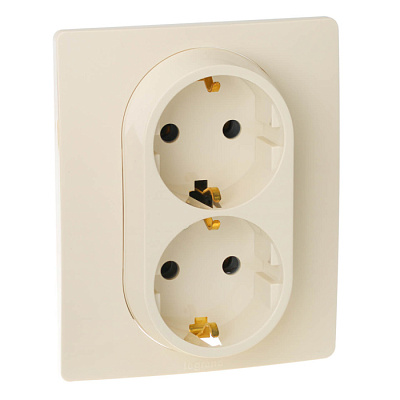 Розетка двойная с з/к Legrand Etika 672323/672372 Крем купить Legrand Etika