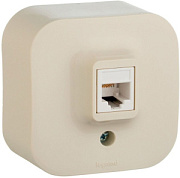 купить Розетка компьютерная RJ45 5 категории UTP Legrand Quteo 782254 Бежевая Legrand QUTEO/PLEXO накладные