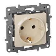 купить Розетка з/к Legrand Etika 672321 Крем Legrand Etika